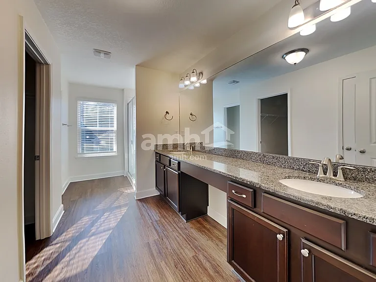 3044 Eagle Bluff Way — Photo 13