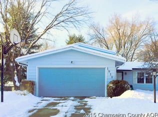 1910 Barberry Cir, Champaign, IL 61821