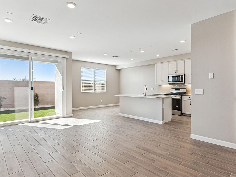 5823 E Rose Garden Ln, Phoenix, AZ 85054 | Zillow