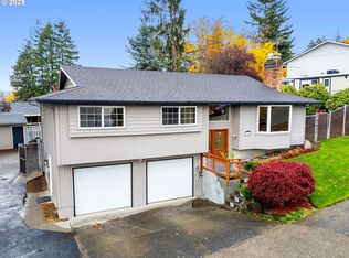 555 SW 7th St, Gresham, OR 97080