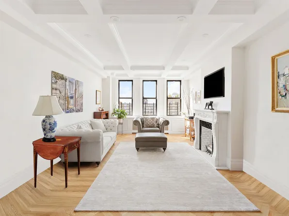 221 West 82nd Street image 1 of 16