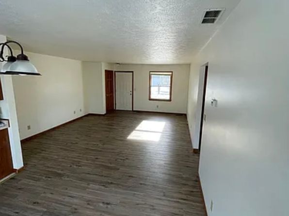 718 & 722 8th Pl SW #718