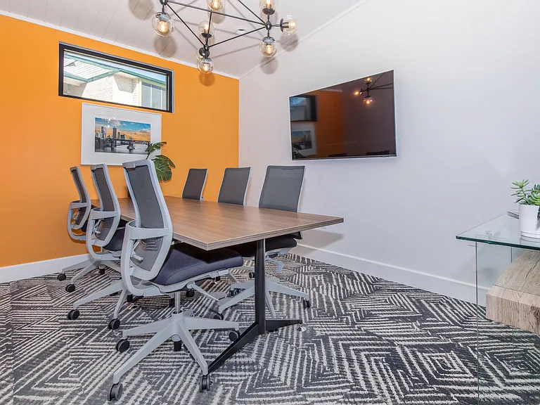 Bainbridge Apartments — Photo 7