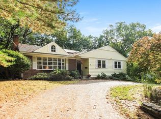 53 Dunsany Dr, Longmeadow, MA 01106