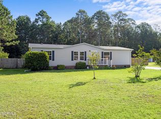 524 Brighton Rd, Rocky Point, NC 28457