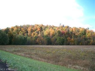 Shoemaker Rd SW, Pt Washington, OH 43837