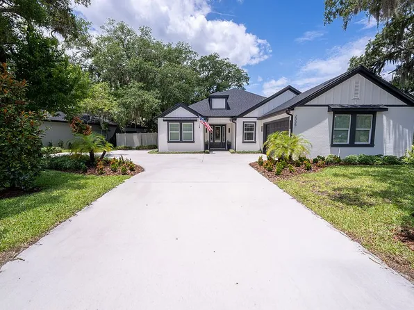 2335 Alafaya Trl, Oviedo, FL 32765
