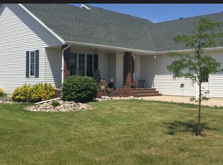 404 2nd St NW, Dilworth, MN 56529