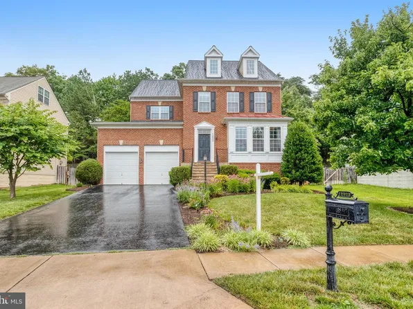 12922 Luca Station Way, Woodbridge, VA 22192
