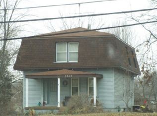 4323 Ringer Rd, Saint Louis, MO 63129