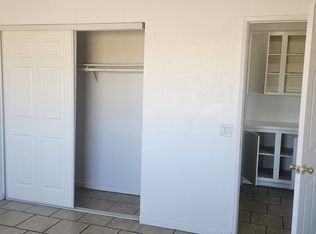 16460 Sequoia St APT 9, Hesperia, CA 92345