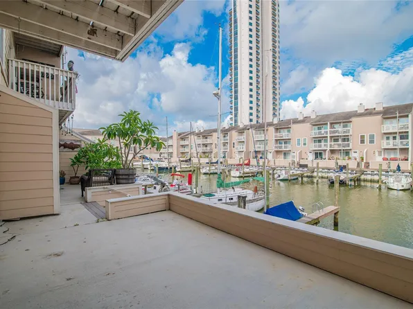 4749 Nasa Pkwy APT 57, Seabrook, TX 77586