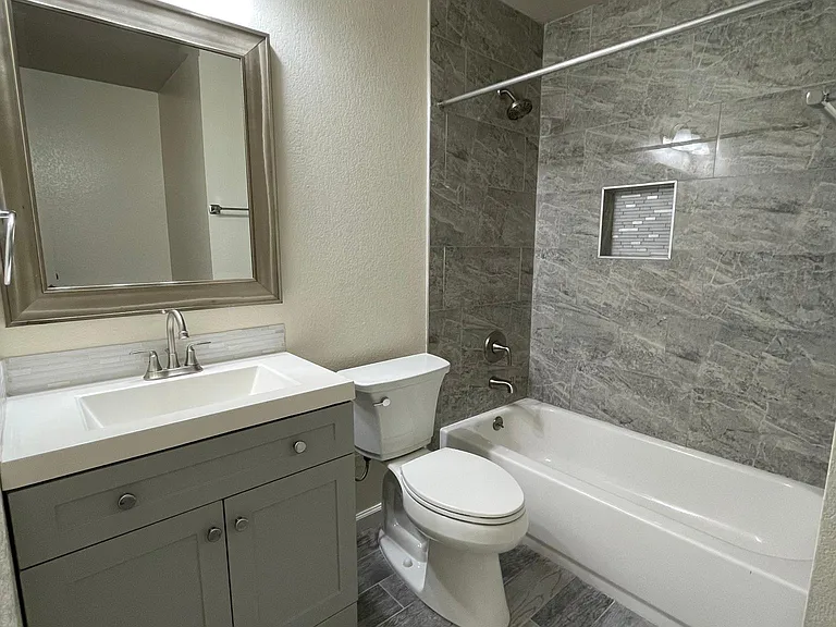 141 Cushman Dr — Photo 11