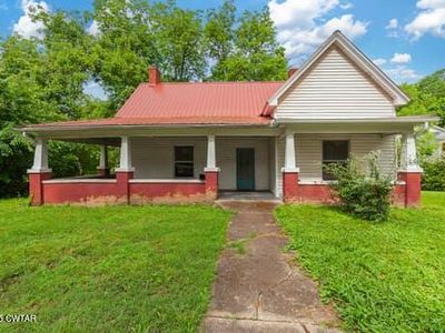 221 Crook Ave, Henderson, TN, 38340