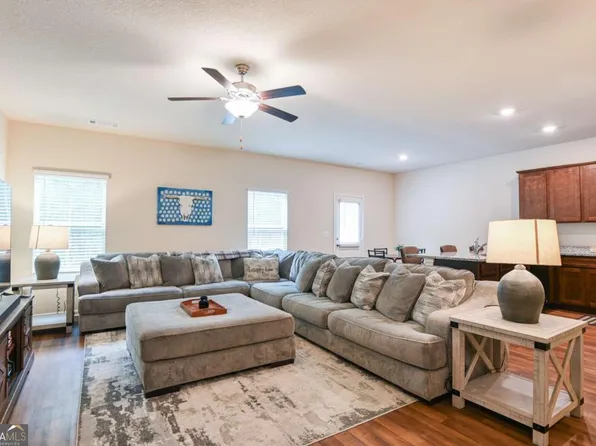 372 Morning Dr, Athens, GA 30606