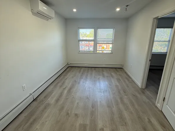 36-44 Francis Lewis Blvd #3F, Flushing, NY 11358
