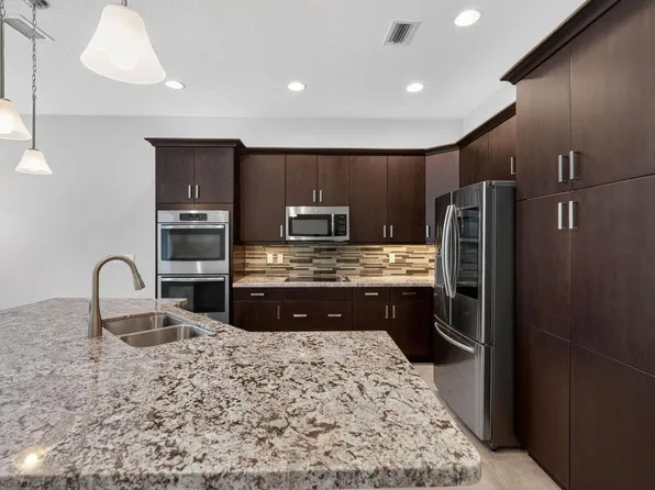 1950 Juno Landing Ln, North Palm Beach, FL 33408