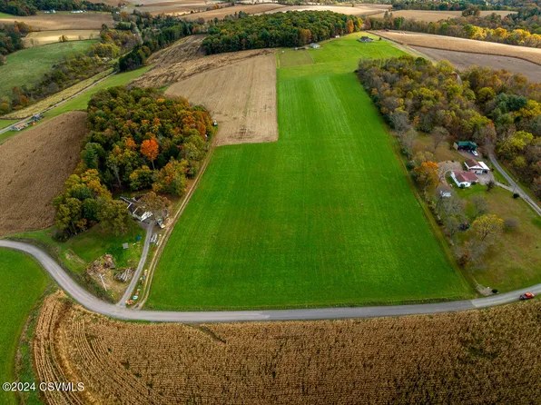 2 0 Hyview Rd, Benton, PA 17814