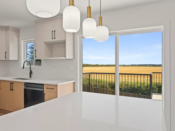 5548 44th Ave, Delta, BC V4K 1E1