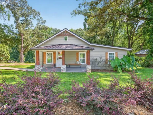 1217 Mize Rd, Toccoa, GA 30577
