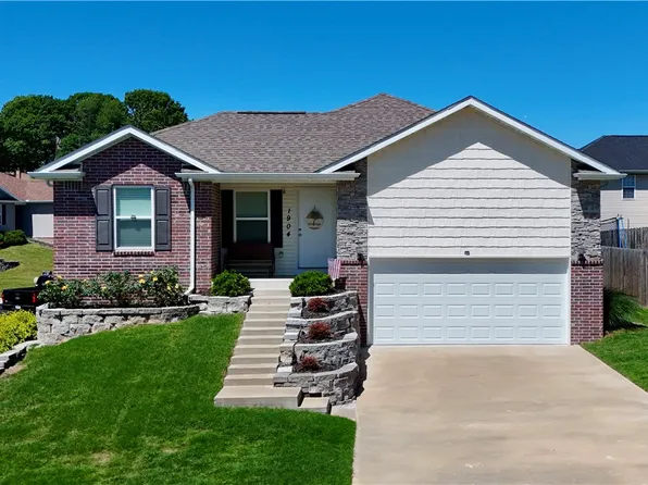 1904 Bradford St, Harrison, AR 72601