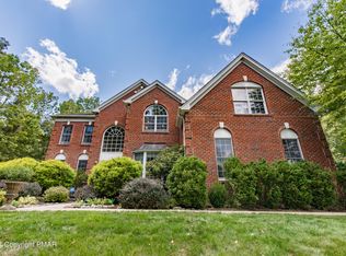 59 Keystone Rd, East Stroudsburg, PA 18302