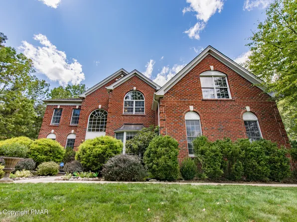 59 Keystone Rd, East Stroudsburg, PA 18302