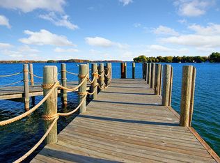 187 George St, Excelsior, MN 55331