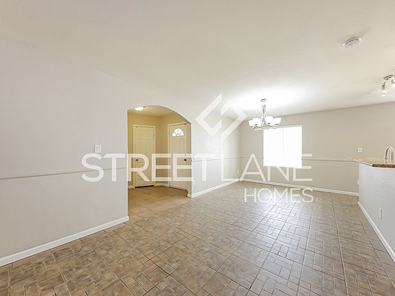 5th image of 601 W Oraibi Dr