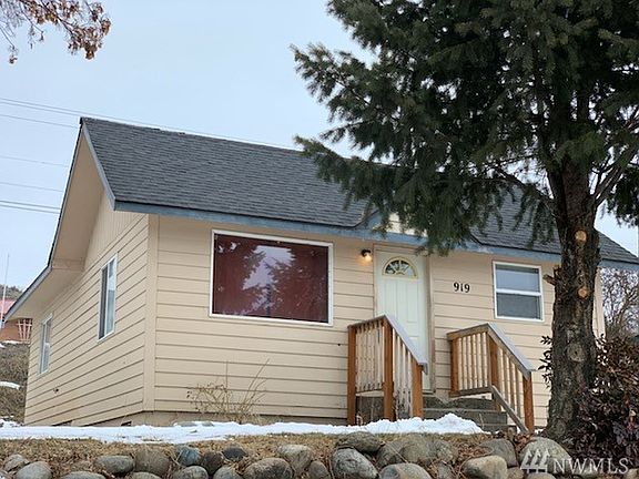 2nd image of 919 2nd Ave N
