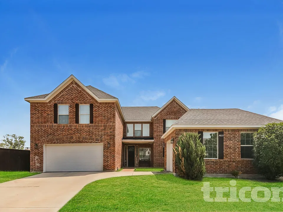 4810 Lindsey Dr
