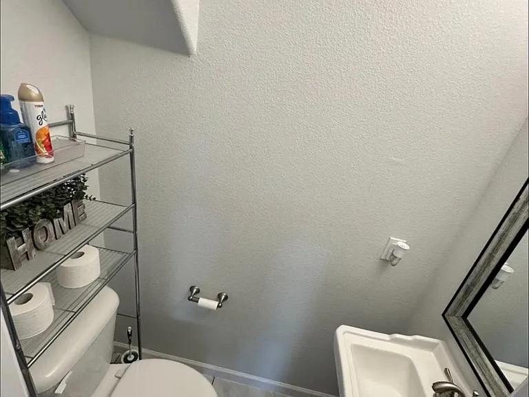 902 Brass Hill Ave — Photo 5
