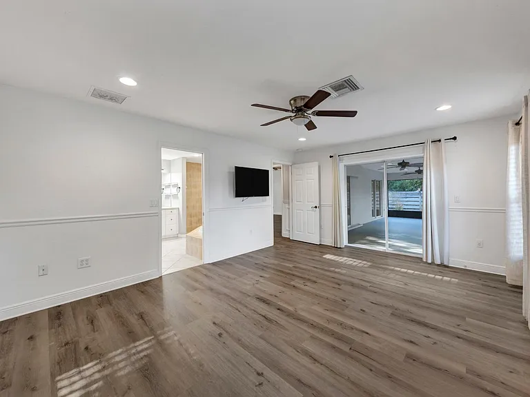 4519 Olive Ave — Photo 10