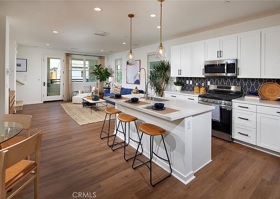 1st image of 4493 S Grant Paseo
