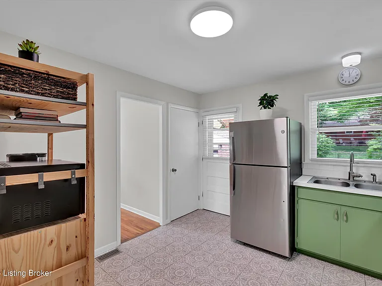 3812 Klondike Ln — Photo 13