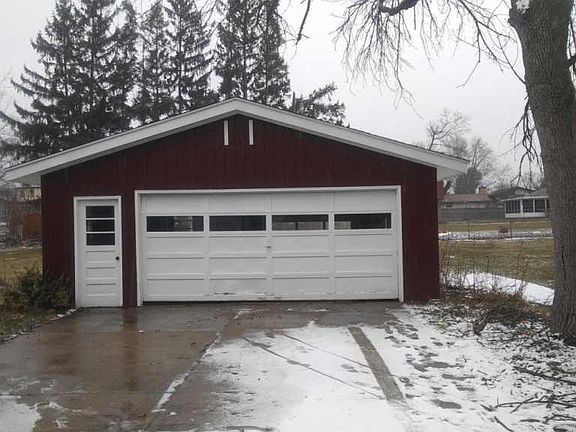 2nd image of 4605 Curwood Ave SE