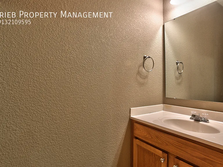 856 S Woodson Ct — Photo 11