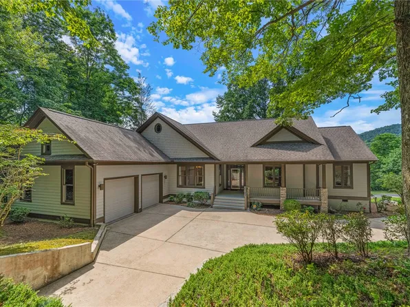 1 Northstar Ln, Landrum, SC 29356