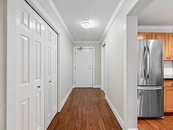 4th image of 15270 17th Ave #109