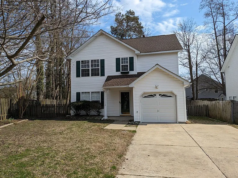 204 Burgundy Rd — Photo 1