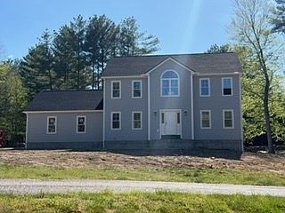1st image of 2 Isabella Dr