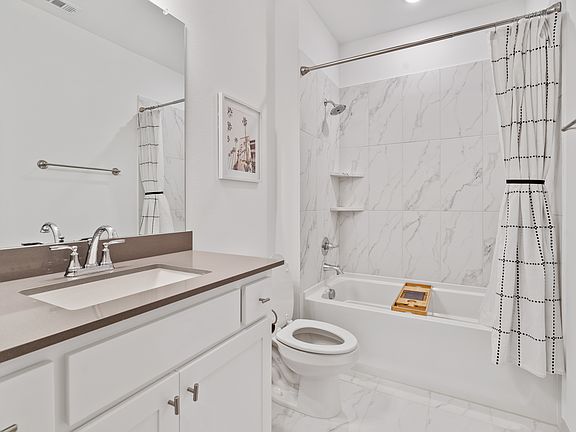 2nd image of 1335 Hill Country Pl