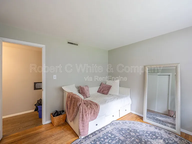 17 Dover Rd — Photo 12