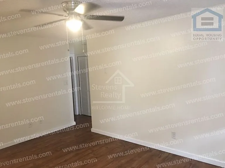 Greenswest Apartments — Photo 55