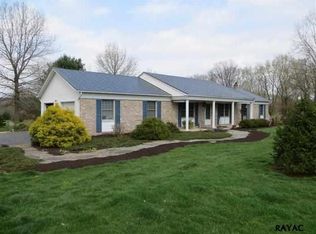 921 Bowers Bridge Rear Rd, Manchester, PA 17345