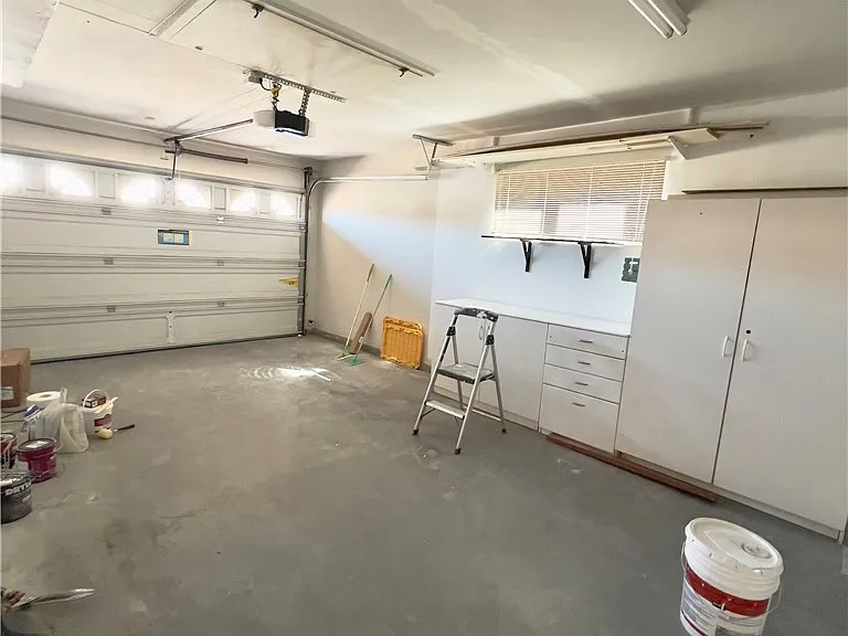 1521 W Westmont Ave — Photo 26
