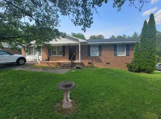 116 Maplewood Dr, Gaffney, SC 29340
