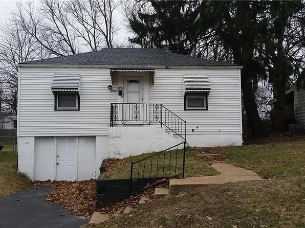 9934 Lackland Rd, Saint Louis, MO 63114