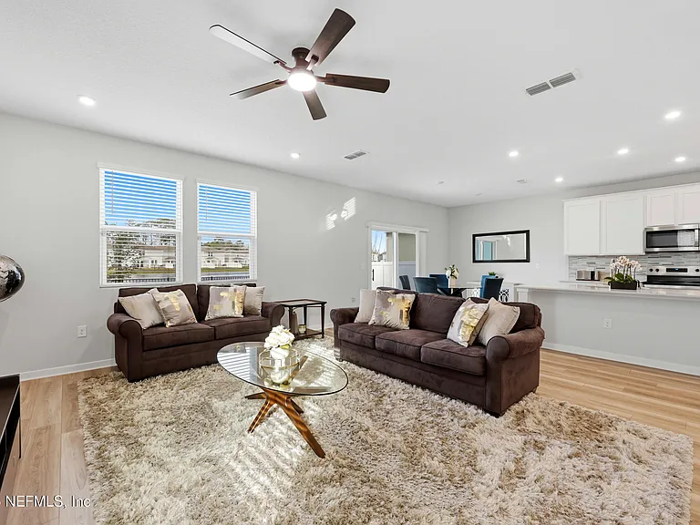 14742 Cashew Ave — Photo 8