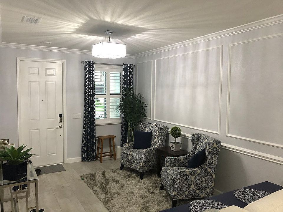 2nd image of 12936 Anthorne Ln